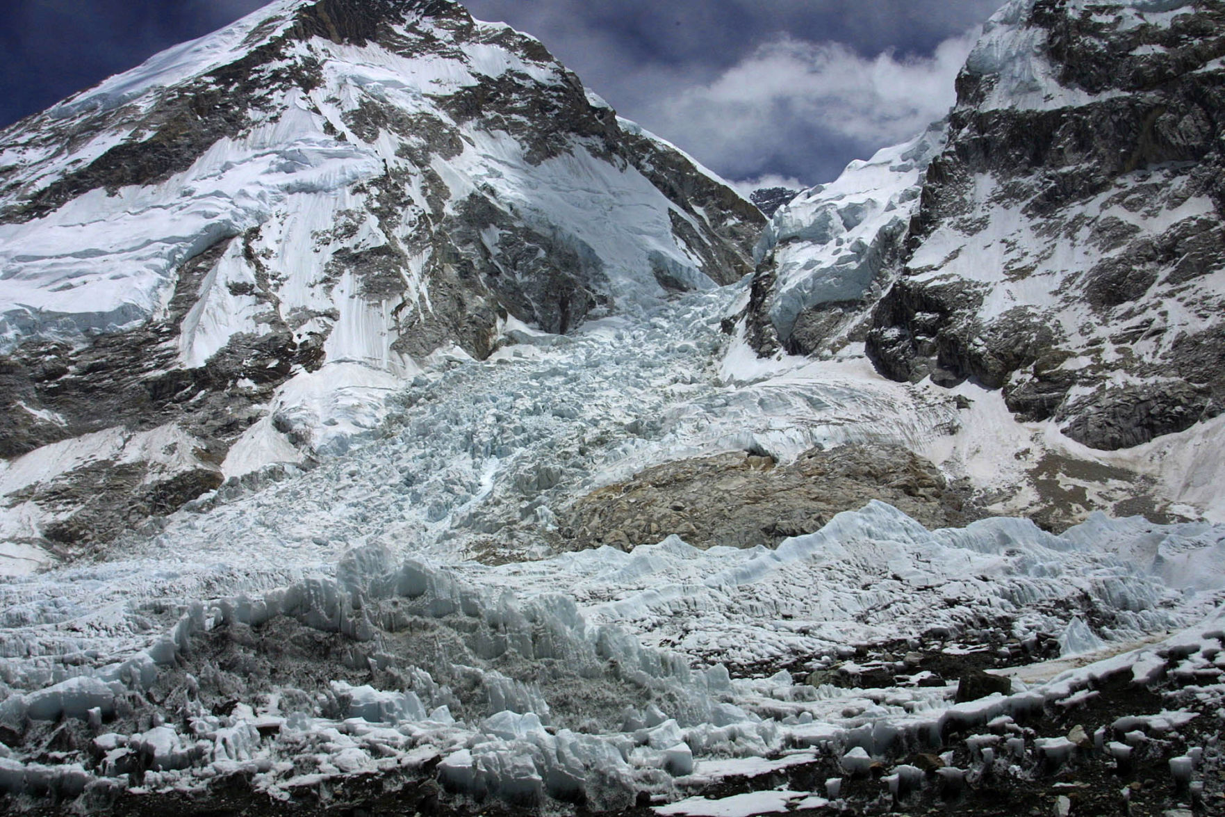 2014: Everest Avalanche